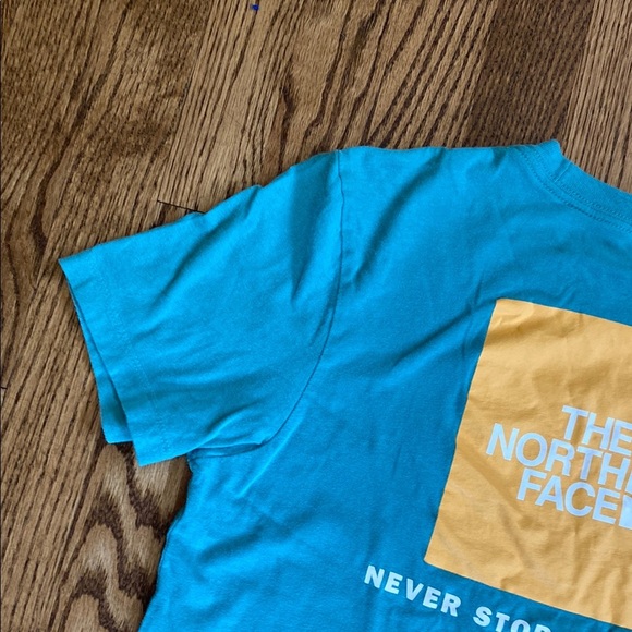 Turquoise The North Face women’s Never Stop Exploring t-shirt, size medium - Picture 6 of 10
